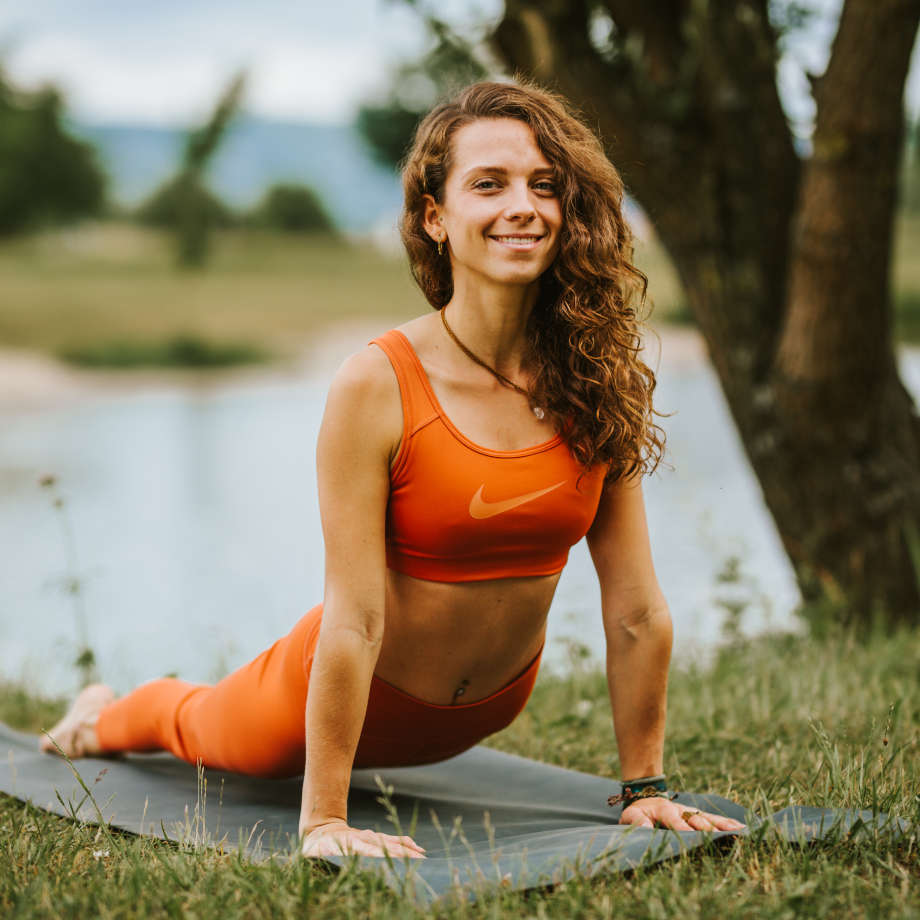 Hatha Vinyasa Yoga mit Nadine Verde